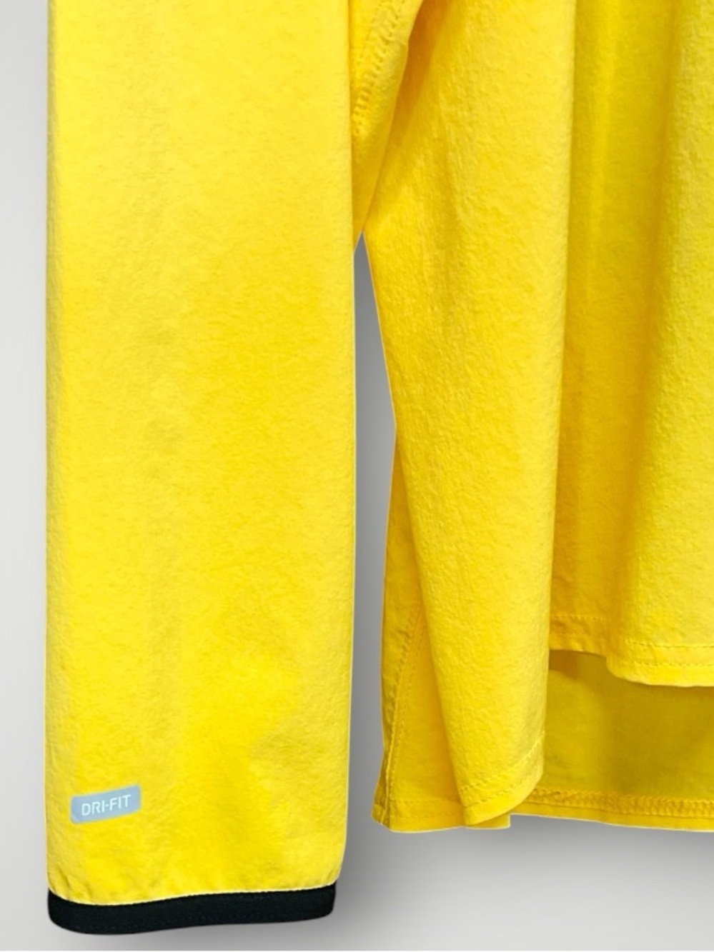 Vtg Nike Dri-Fit Men’s XXL 1/2 Zip Pullover Shirt Rear Pocket Yellow - Picture 2 of 6